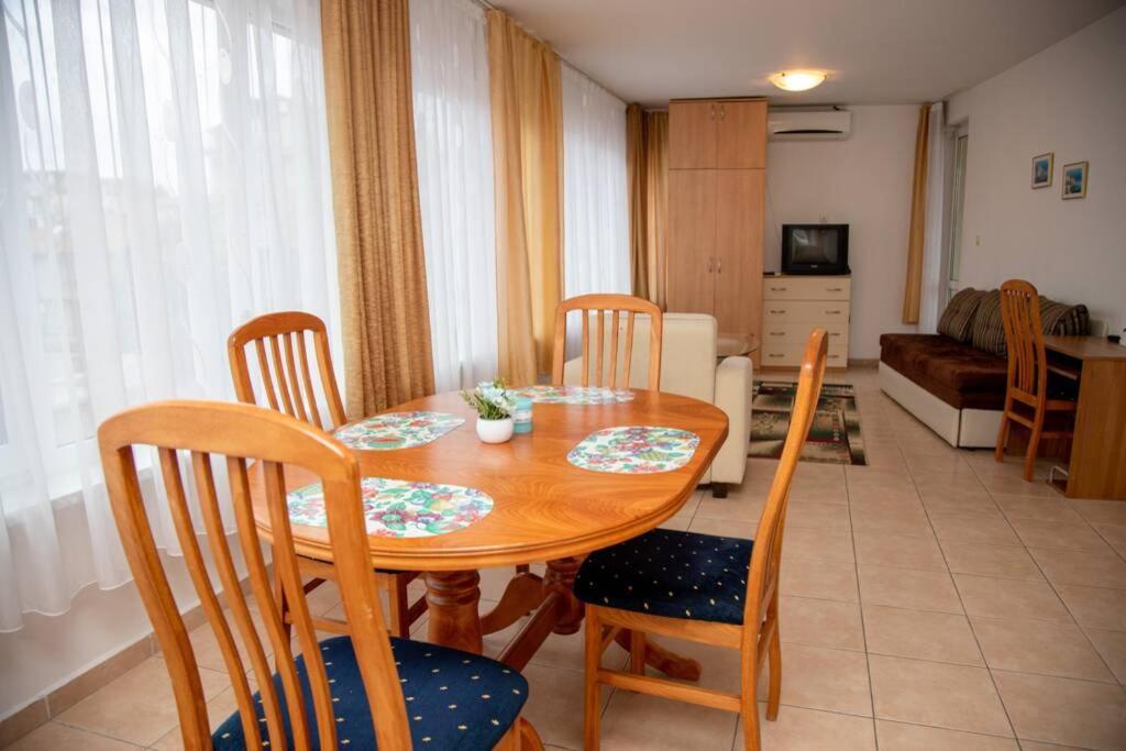 Convenient 1-Bedroom Flat Next To Harmanite Beach 索佐波尔 外观 照片